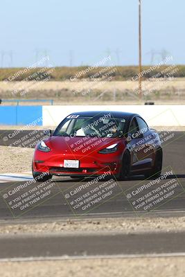 media/Nov-08-2025-Speed Ventures (Sat) [[1c7a6332f5]]/TC B/Session 3 (Turn 1)/